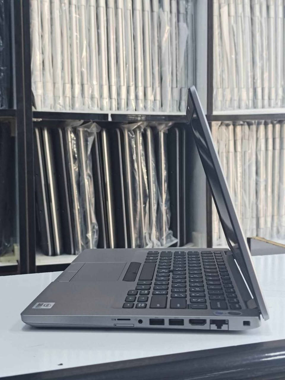 ديل 5410 • i7 الجيل ١٠ • ٢٥٦GB NVMe