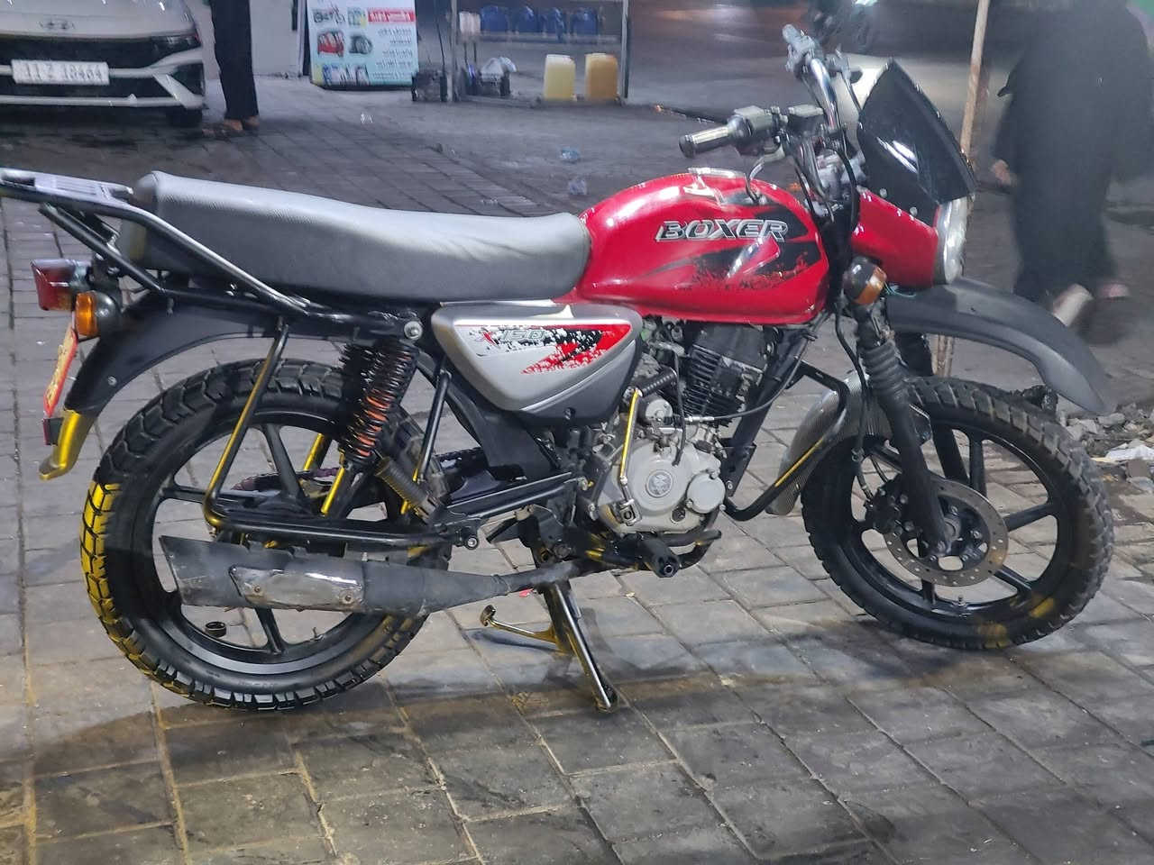 للبيع موديل 23 تحويل ثاني يوم جاهزه السعر مليون و900 بغداد ***********
