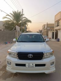 لاندكروزر • ٢٠١٢ • النجف الاشرف