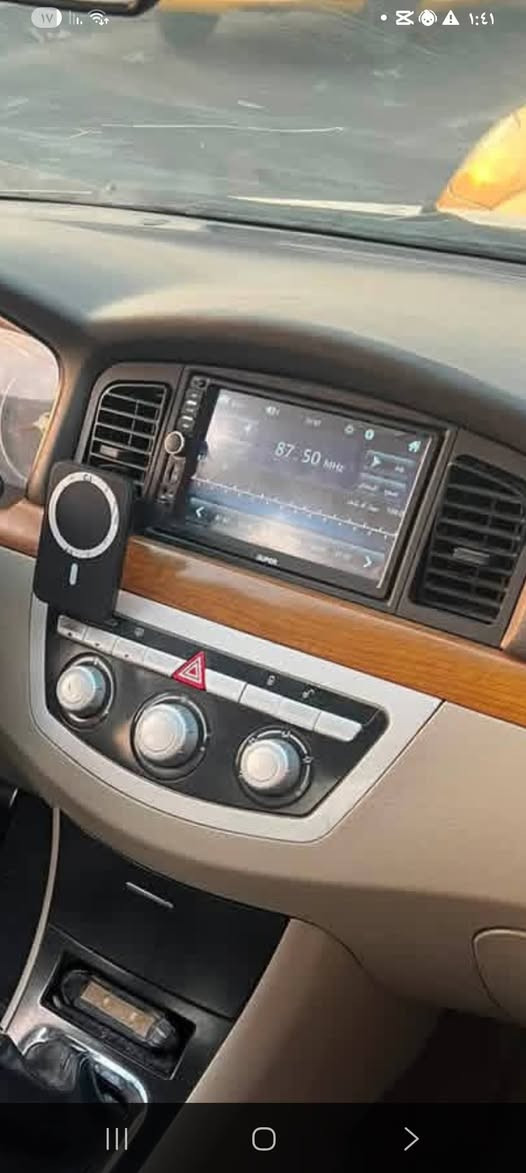 ليڤان 620 • كفالة عام • رقم واسط