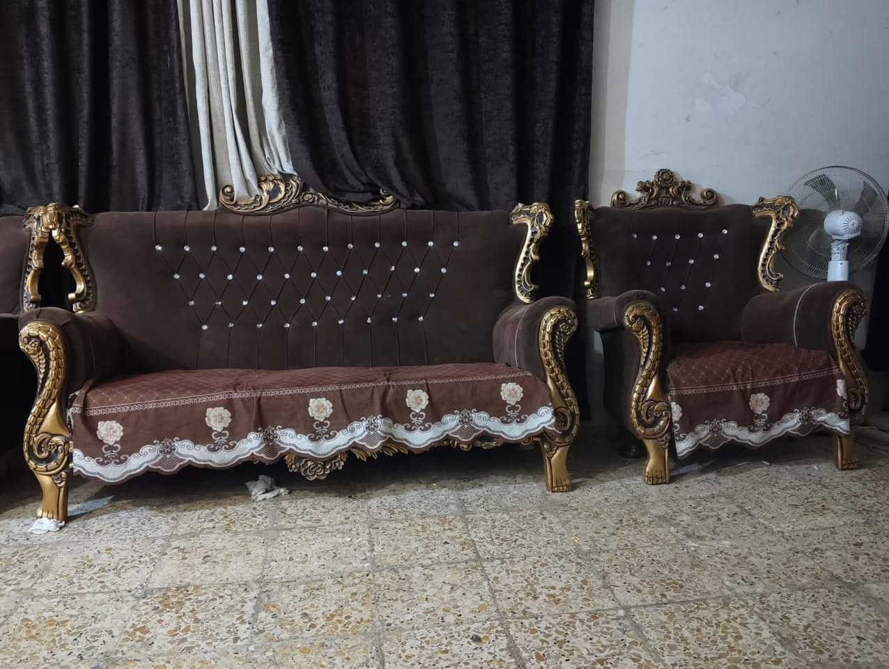 سلام عليكم غراظ بيت البيع وتخم جديد 10 نفرات راح اخلي رقمي للتواصل ***********
