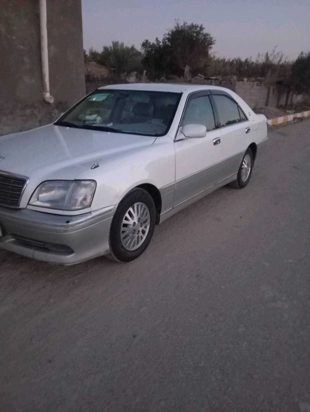 ملكه لل بيع مكفوله من العيب شرعي ول اصوليات سياره بسمي رقم بصره نكليزي جديد مشروع وطني سعر 105.    ***********