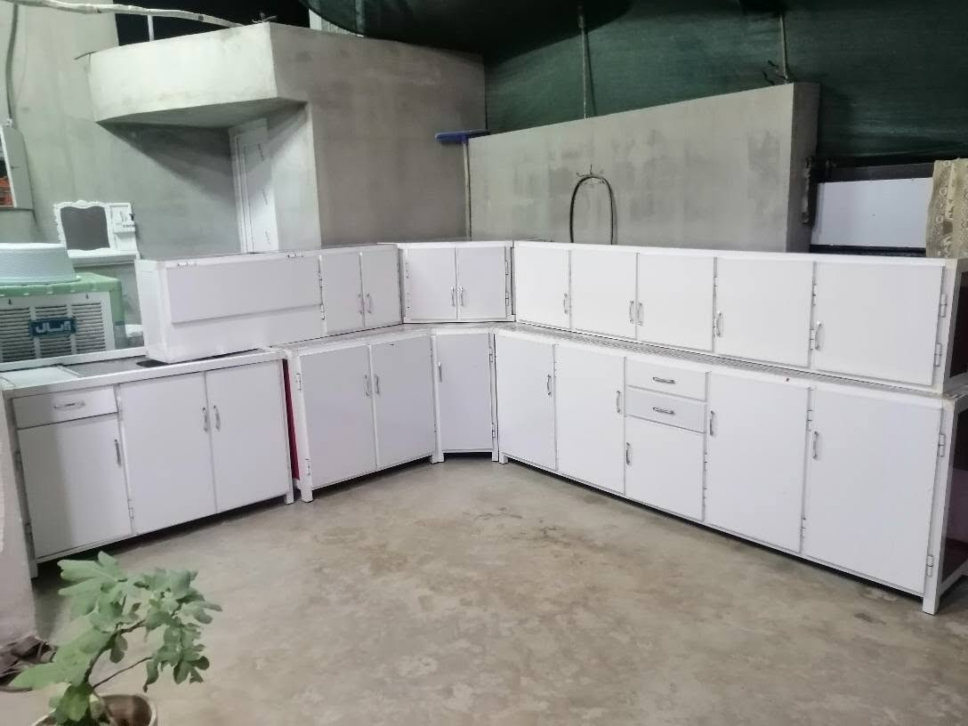 كونتر للبيع كلش نظيف تفصال باب اول ٦قطع ويه السنك العنوان كركوك مكلف بالنشر الشراي يتصل *********** كركوك, العراق
