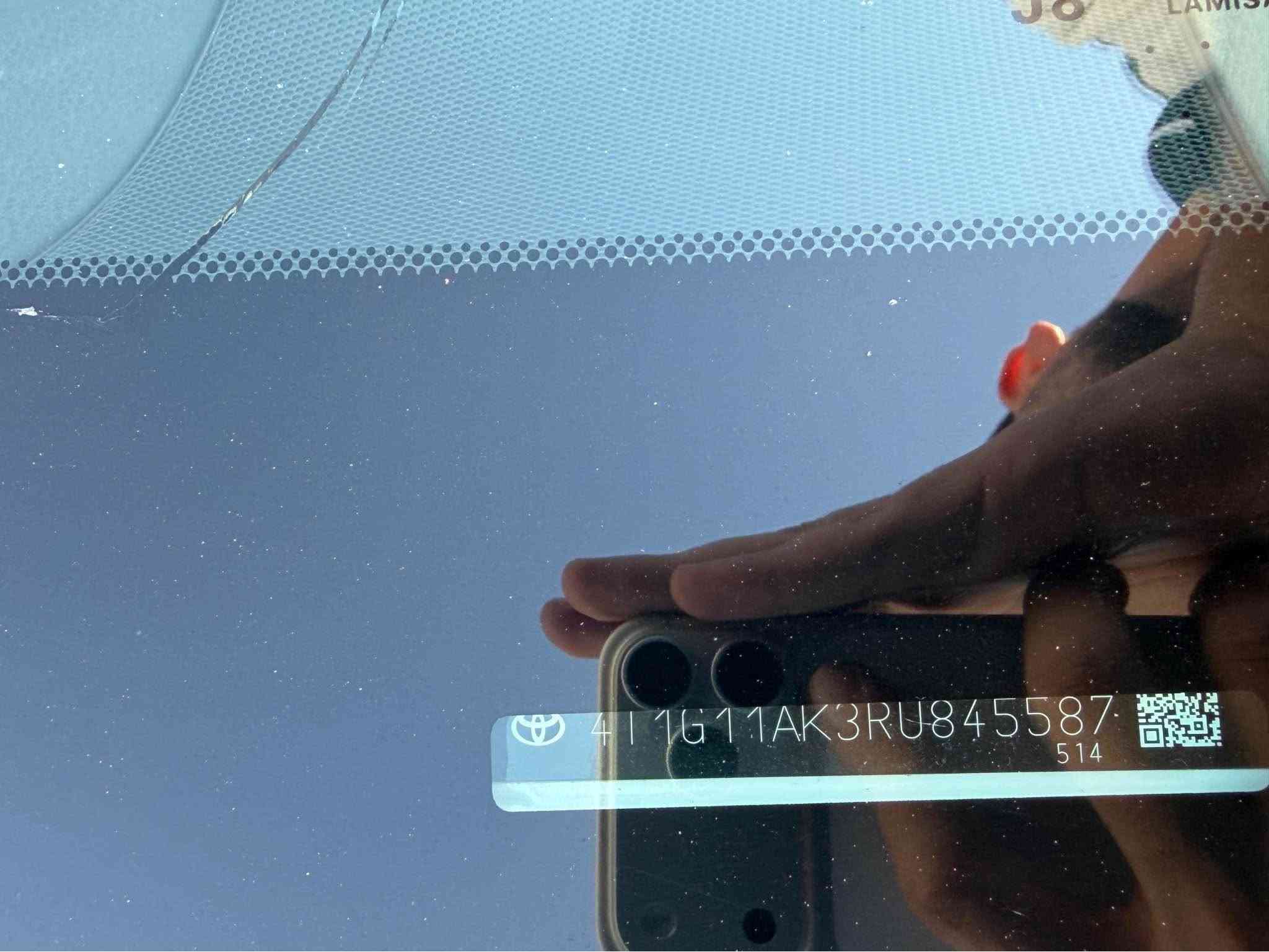 سلام عليكم 
للبيع فقط 
تويوتا كامري 2024
مواصفات se
ضرر/- باب سكن +نص باب خلف سكن صبخ 
ارباك فقط صفحه طك
ماشيه40 
سعر194
عنوان عقره 
***********
*********** اكر, نينوى
