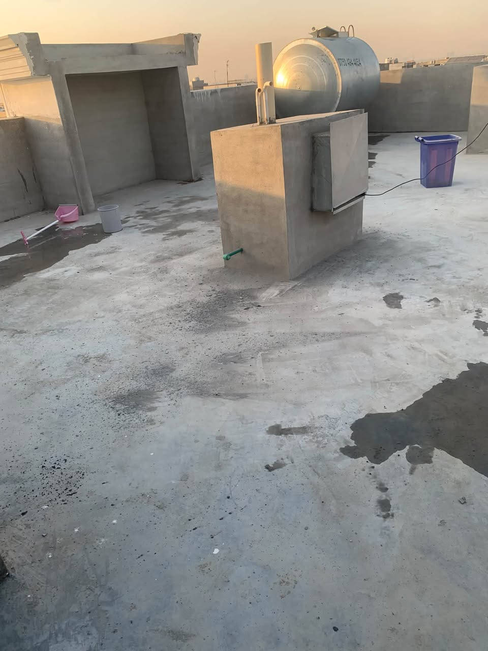 شغل درجه أولى ظمآن ٢٠ سنه. تنظيف و معالجه و ختم. 
للتواصل واتساب ***********
