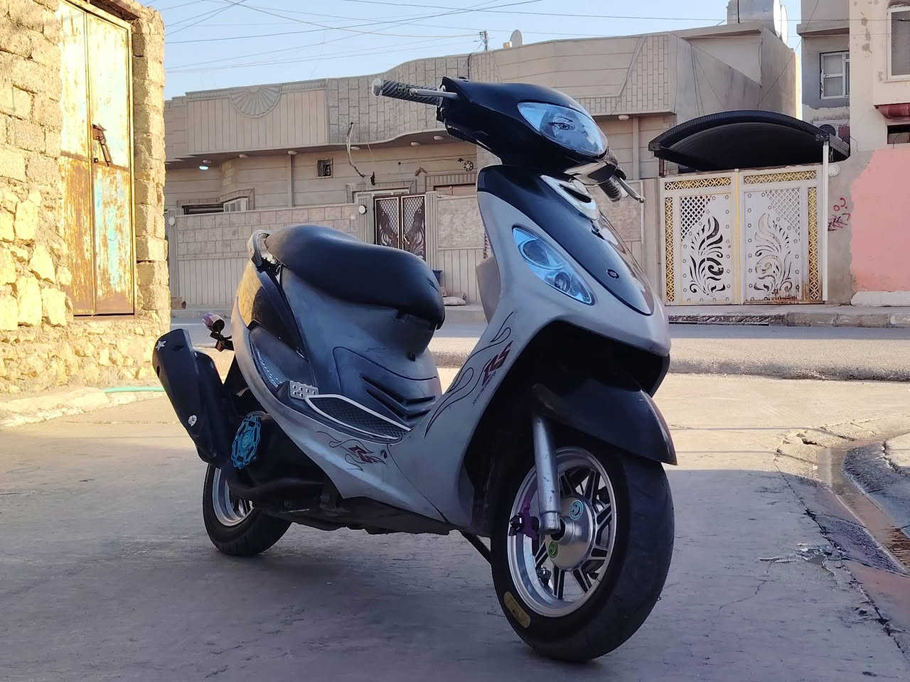 ماكس منغولي للبيع مكينه ما مفتوحه ايي استفسار اتصال ع هاي رقم ***********
