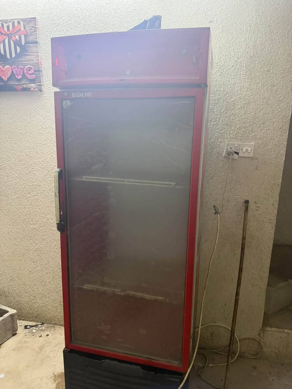 براد وسسط عوزه فقط غاز ماطور شرط الشغل بي ليك خارجي يعني فقط تلحم الزرف وتشحنه سعره 190 الف

***********
