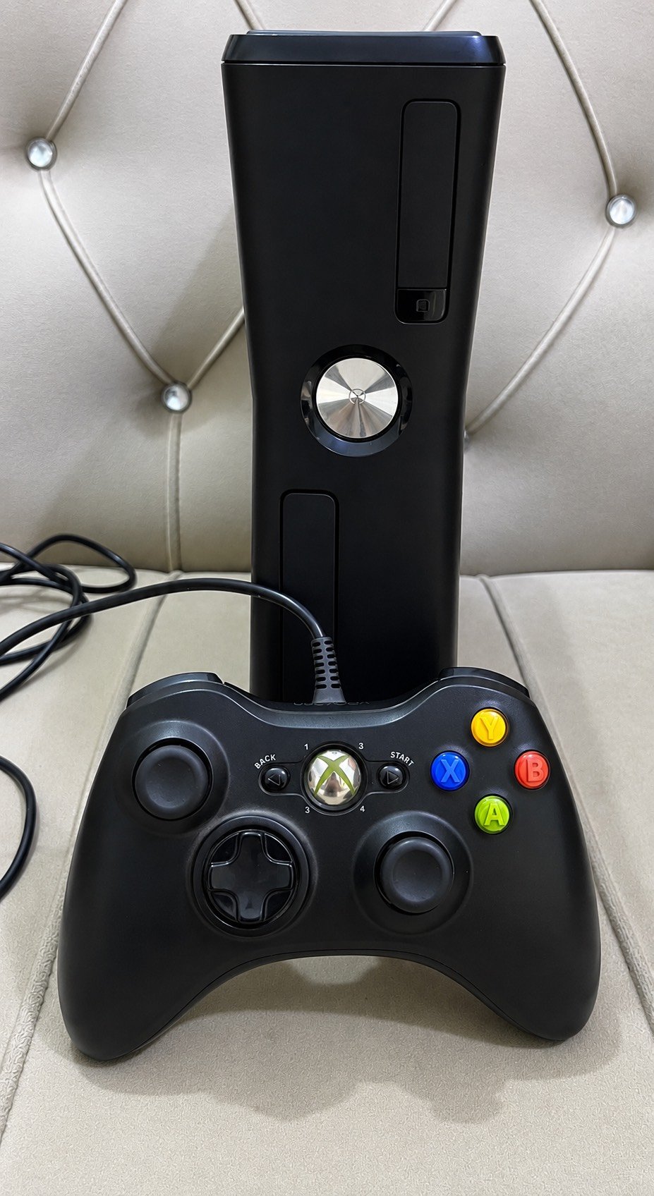 🔥 للبيع باكدج إكس بوكس كامل 🔥

🎮 Xbox Series S
• إصدار 2021
• ذاكرة 512GB
• جوستك عدد 2
• جميع الملحقات أصلية

🎮 Xbox 360
• جوستك عدد 1
• جميع الملحقات أصلية
• أكثر من 75 لعبة 🎮🔥

💰 السعر: 475 ألف دينار — قابل للتفاوض

📍 المكان: ديالى
🚚 يوجد توصيل
📞 رقم الهاتف: ***********
