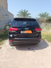 جراند شيروكي • ٢٠١٨ • حادث خفيف