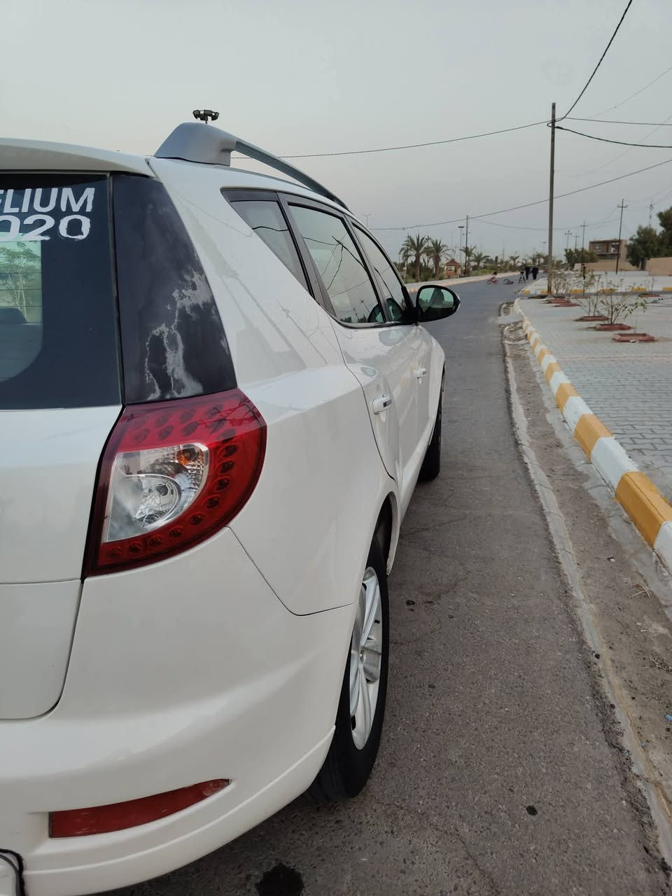 السلام عليكم شباب جيلي امكراند جاهزة مابيه نقص مكينه وكير كورلا تبريد ثلج سيارة خير من الله اتصل ع رقمي وتدلل 
***********
