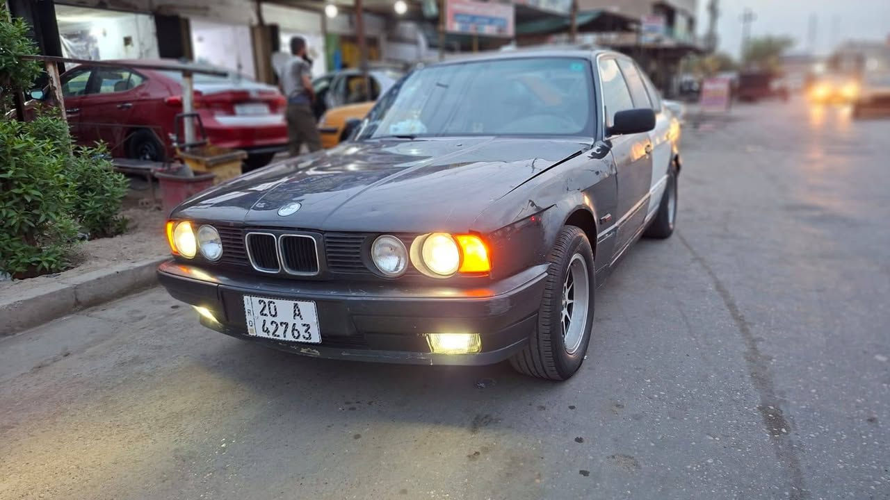 بي ام ٥٢٥ • ١٩٨٩ • مكينه مسكر