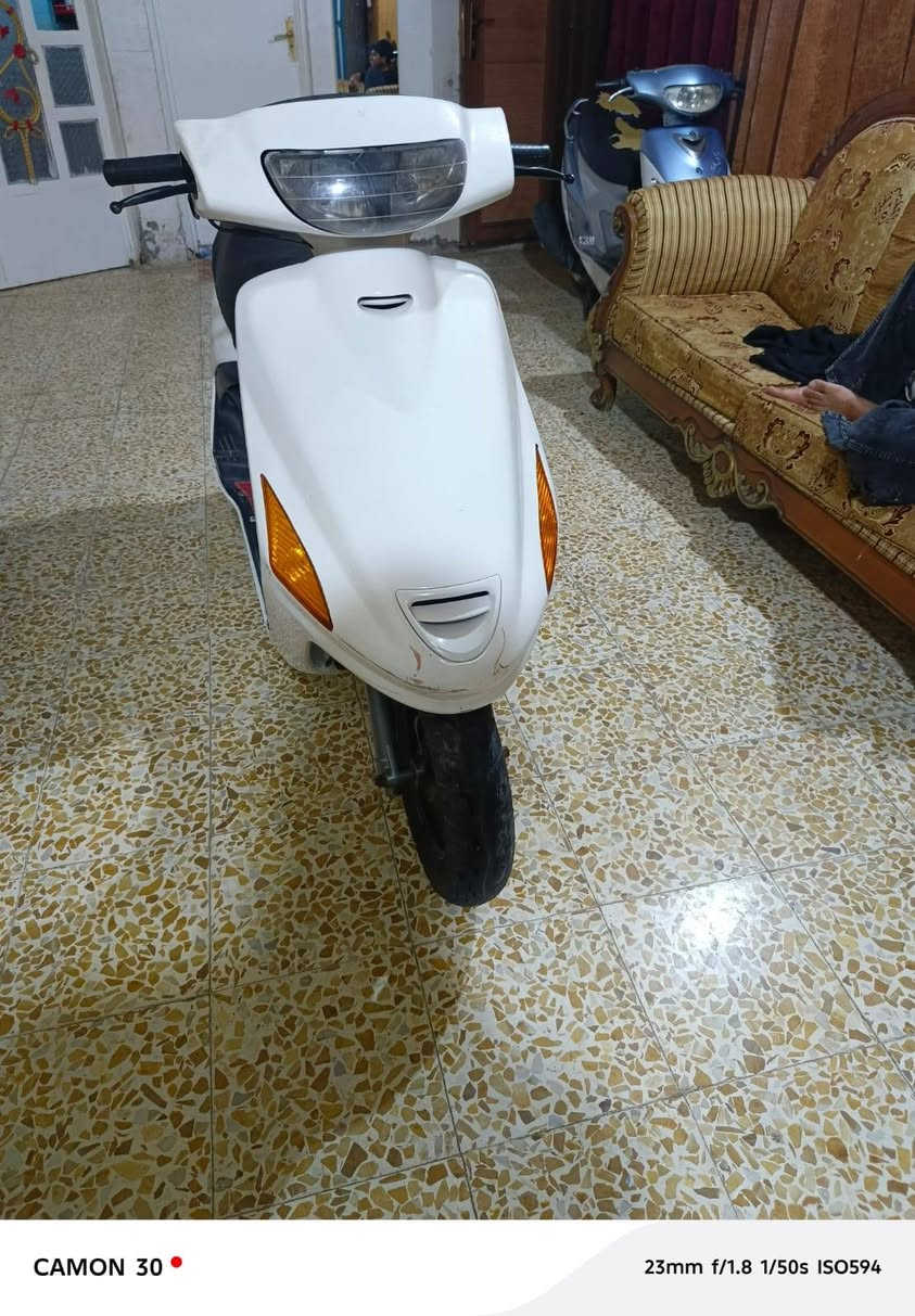 سلام عليكم دراجة للبيع دراجه نضيف معناا لكلمه صارلي شهرين من نزلته من لوكيل دراجه حاويه مكينه كلش قويه وناعمه لا مفتوحه ولااا شي حته بلك ما بدل بيه كهربائياته كله شغاله  سعر دراجه ٧٥٠ وبيه مجال لشراي تصل شلع عيوني مكاني وره معهد الفني شارع مشتال سلام  وهذه رقم***********

نص مكتوب في الصور:
- CAMON 30  23mm f/1.8 1/50s ISO671
- CAMON 30 23mm f/1.8 1/33s ISO682
- CAMON 30  23mm f/1.8 1/50s ISO959
- CAMON 30
- 23mm f/1.8 1/50s ISO594
- 23mm f/1.8 1/50s ISO967
