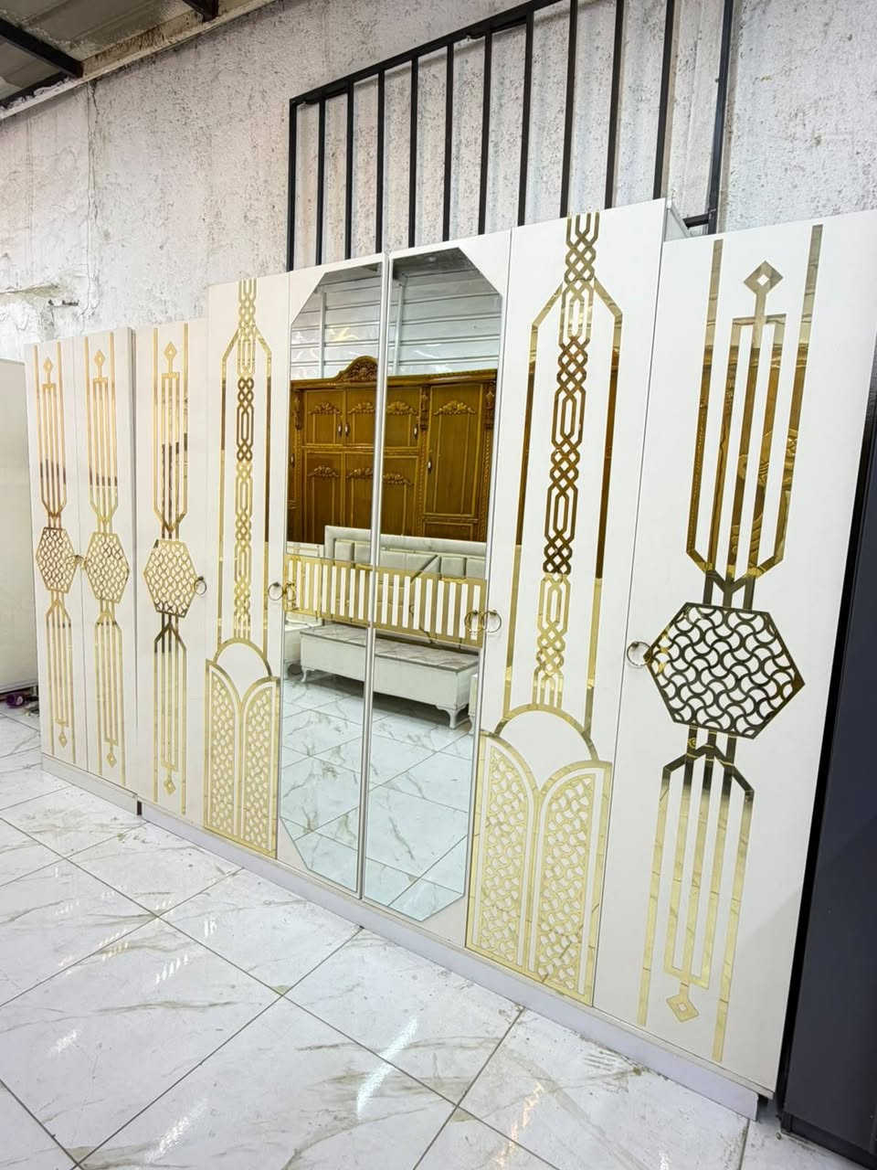 الاستفسار والحجز واتساب ***********
غرفه تركيه ١٠قطع مع الشد والنقل ٨٠٠
