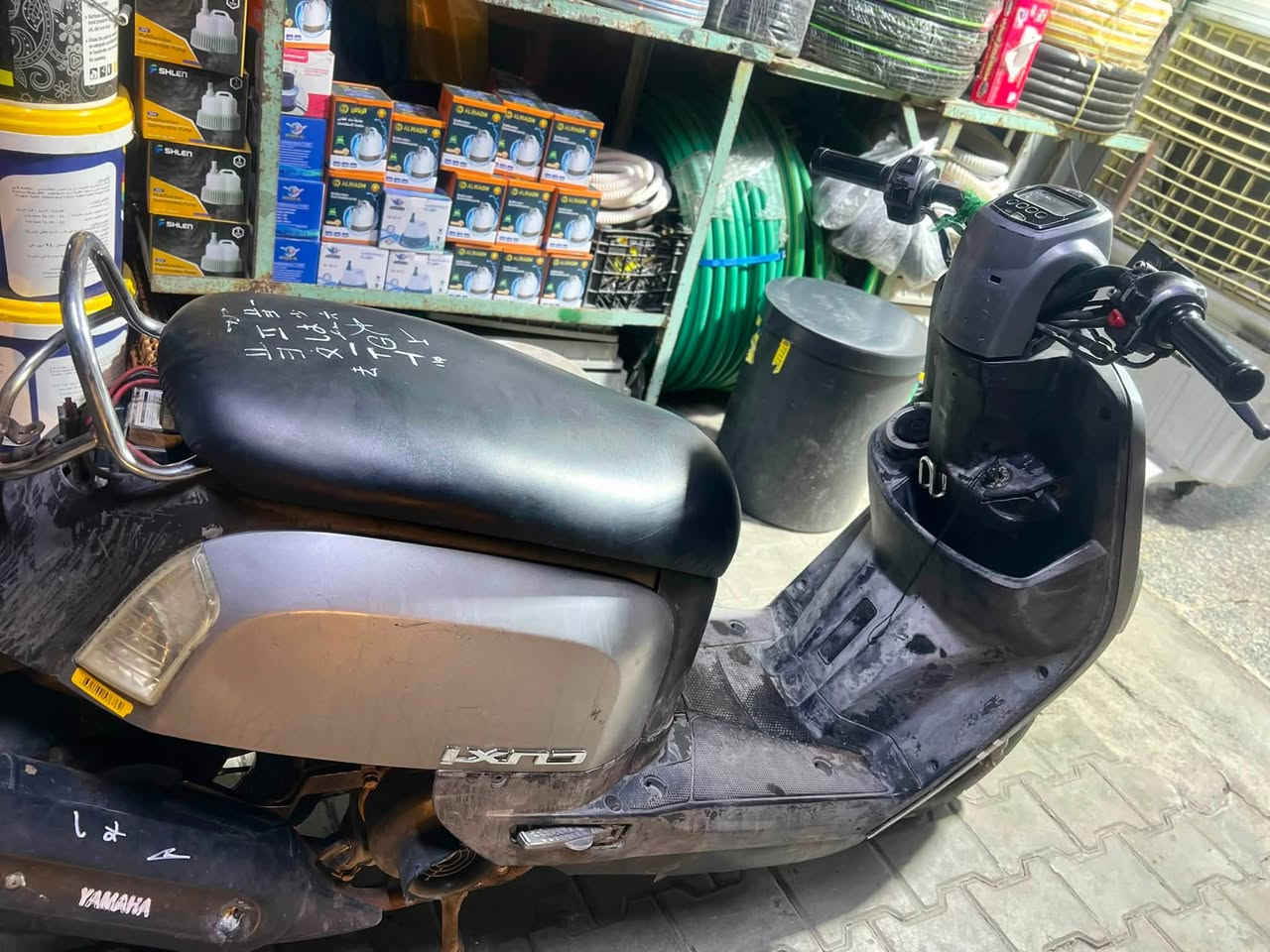 سلام عليكم ماكس بوليس للبيع الدراجه وياه كفرات 2ال بلادي وتجاري الدراجه خير من الله ال سعر خاص 📍العنوان بغداد اليوسفيه القصر لاوسط رقم***********
