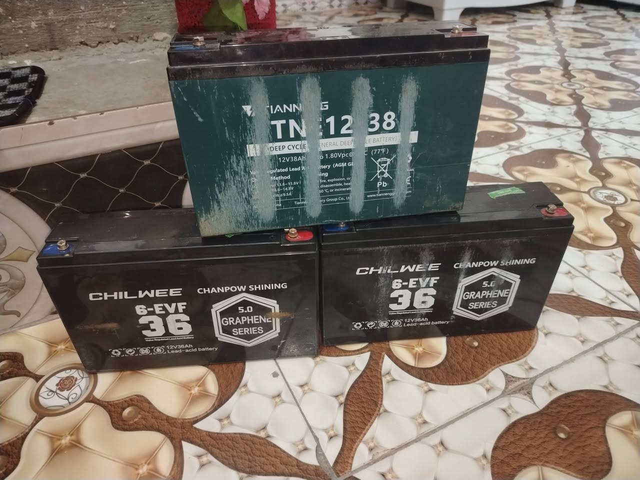 سلام عليكم متاح بطاريات مصطره فقط3 سعر 120وبيهم مجال كلهن ع فحص تواصل وتس ***********
