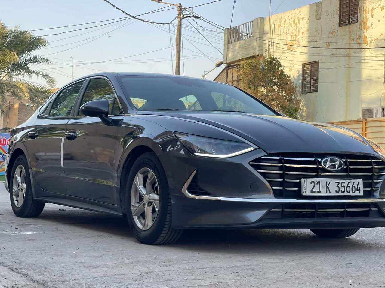 سوناتا موديل ٢١
سياره نضيفه و اي نقص مابيهه 

بدون حادث داخله للعراق كلين فقط رصعه بالجاملغ الخلفي 

السبير ما نازل 

وصبغ شبر بالجاملغ الامامي 

ايرباك سليم 

لغود وشواصي كله سليم مال شركة 

سايد بريك بصمه

كير بصمه

شاشه لمس 

كامره دواره. 

تحكم ستيرن 

سياره حيل نظيف واستعمال شخصي. 

السعر 167 
مكان السياره بغداد

الاستفسار. الاتصال على الرقم 

***********
