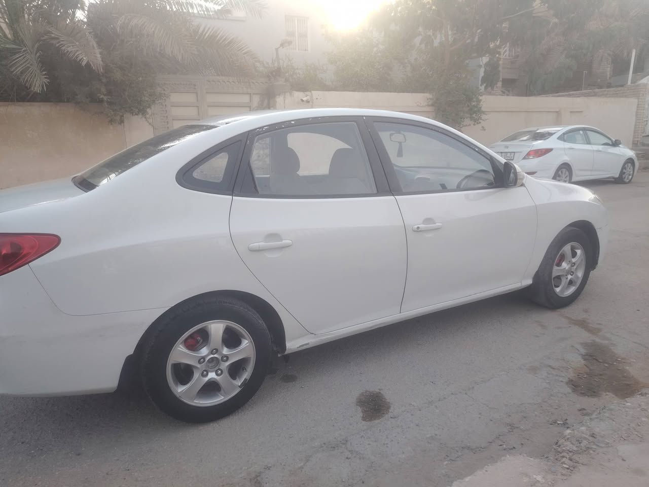 سلام عليكم سياره الانترا مديل  2010 بيه سياره بي اسمي ٣قطع سعر 95بيه مجال مكان النجف كوفه عباسيه ستفسار تصال ع رقم ***********
