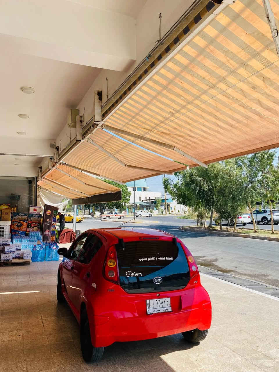 byd /f0
سياره جاهزه وجديده. 
بدون صبغ بدون بارد ملاحضات فقط. 
داخل جديد 
ماشيه ١٤٥ 
رقم وسنويه ٢٠٢٨ تسقط 
محرك وكير وكهربائيات كلها شرط 
مكينه جديده شرط عل فحص 
السعر(٣٩)  
للتواصل (***********) 
مكان السياره موصل جانب الايسر

نص مكتوب في الصور:
- @36vrv