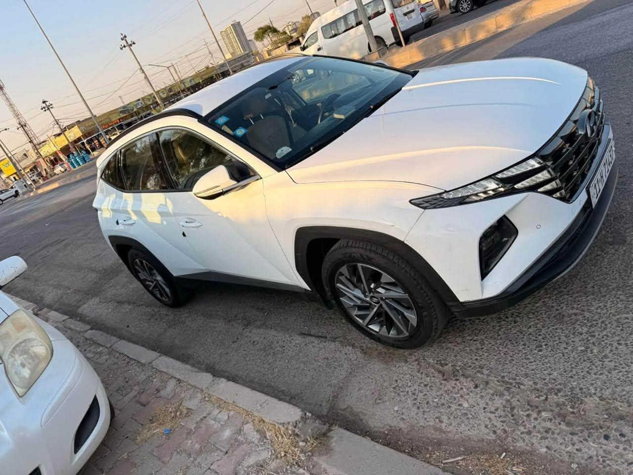السلام عليكم توكسان خليجي موديل ٢٠٢٣ بغداد مكفوله عده هاي الطخه ممصلحه عله وضعها ترجع بارد ماشيه ٧٣ مكانها بغداد
سعر ١٨٧ وبي مجال 
للتواصل
*********** واتساب
*********** اتصال
