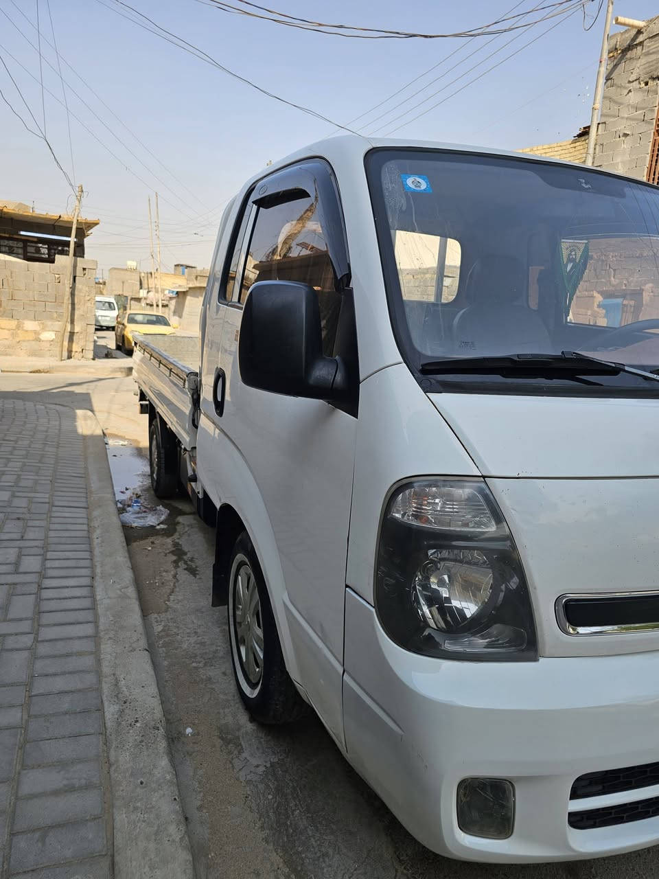 كيه بنكو 14
سياره خير من الله 
كفاله  عامه 
سياره بسمي مبدل بيه بس بنيد ودواسات مرشوشات جماليه 
سعر 105
عنواني بغداد ***********
