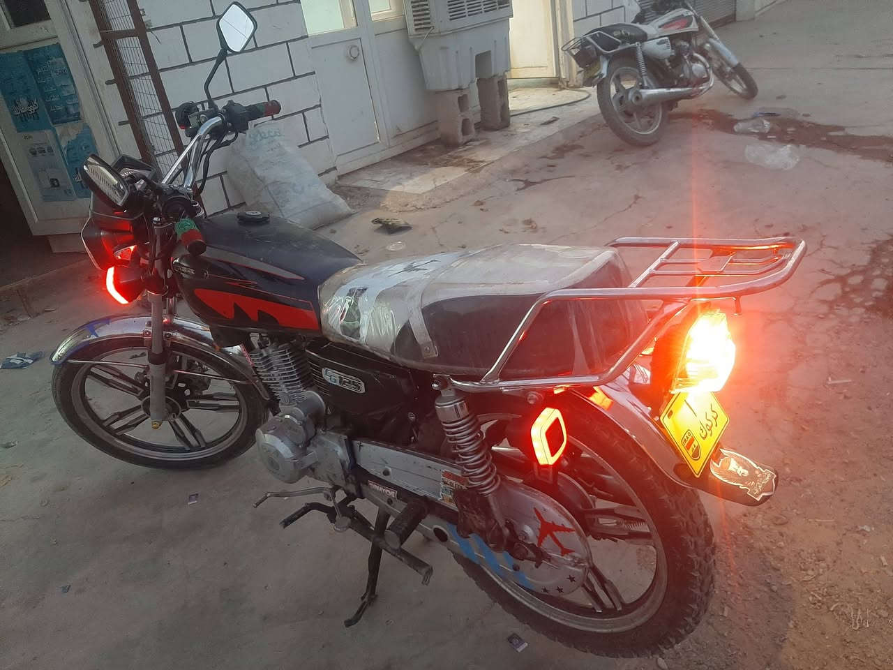 موطور حديث للبيع كلو بلادي4كير موديل(2021) بسعر450«مكلف بالنشر اني يعني لاتجي خاص»..
بس اتصل ‎***********
