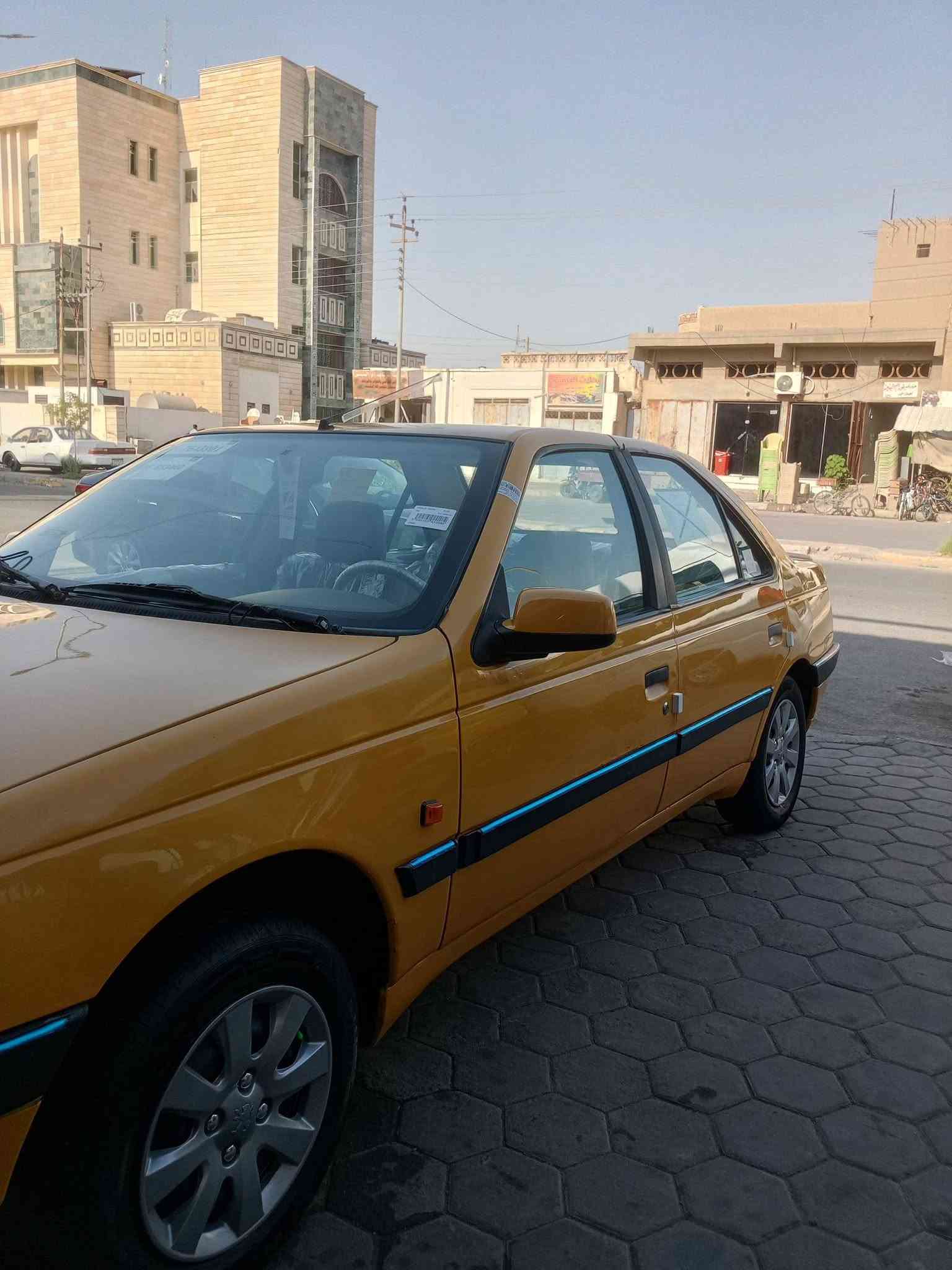سلام عليكم بيجو للبيع أكدمديل 16 رقم واسط سنويه جديده هيئه مصفره جاهزه تخم تاير حداديه جديده مكينه وكير فرنسي جدد تبريد ثلج سعره 38 بيه مجال بصيط مكاني واسط نعمانيه ***********
