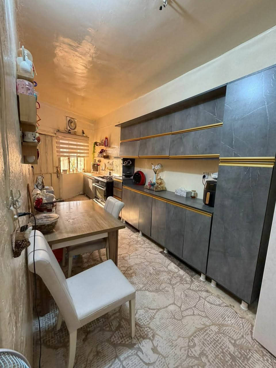 🏡 دار للبيع – حي العسكري ئاوبارة

📐 المساحة: 165 متر
📍 الموقع: حي العسكري ئاوبارة، قريب من مشروع الماي

📜 السند: دور حكومي

🔹 تفاصيل الدار:
• استقبال
• هول
• مطبخ
• غرفة نوم
• درج خارجي
• غرفة صغيرة بالطابق الثاني
• مخزن
• واجهتين على الشارع ✨

💰 السعر: 23 مليون دينار
💬 وبيه مجال بسيط

📞 للاستفسار:
***********

