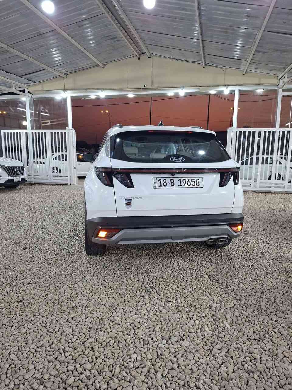 معرض دره بابل 
الموقع. بابل     طريق.              توكسان   TUCSON  
رقم بابل

موديل 25         خليجي  
   السعر 220 

                      مكفوله. كفاله عامه 
 ماشيه ،18 الف

     المواصفات         

 بصمه 

شباك لد  

برد. خلفي 

لايت عدسات زنون 

 سايد بريك بصمه 

 تحكم ستيرن فول

 شاشه كبيره  بلادي ابل كار بلي

كروز سرعه Cruise 

مانع انحدار 

👍  حساس خلفي 

👍حساسات امامي 

👍 ثلاجه بل جكمجه 

👍كشنات  كهرباء عدد2
كشنات تدفئه تبريد 

👍 دشبول 3. اللوان 

👍 بصمه ابواب

👍 دبل ايرباك 

👍 اشاير ترحيب   

👍شحن لاسلكي 

👍نظام تشخيص العطل عن طريق الشاشه 

👍محرك cc2000 
تشغيل عن بعد 

👍كامره خلفيه دواره  

👍5 ويل كب  حجم 18

👍للاستفساراكثر اتصل على الأرقام التالية

   *********** رافد المعموري
