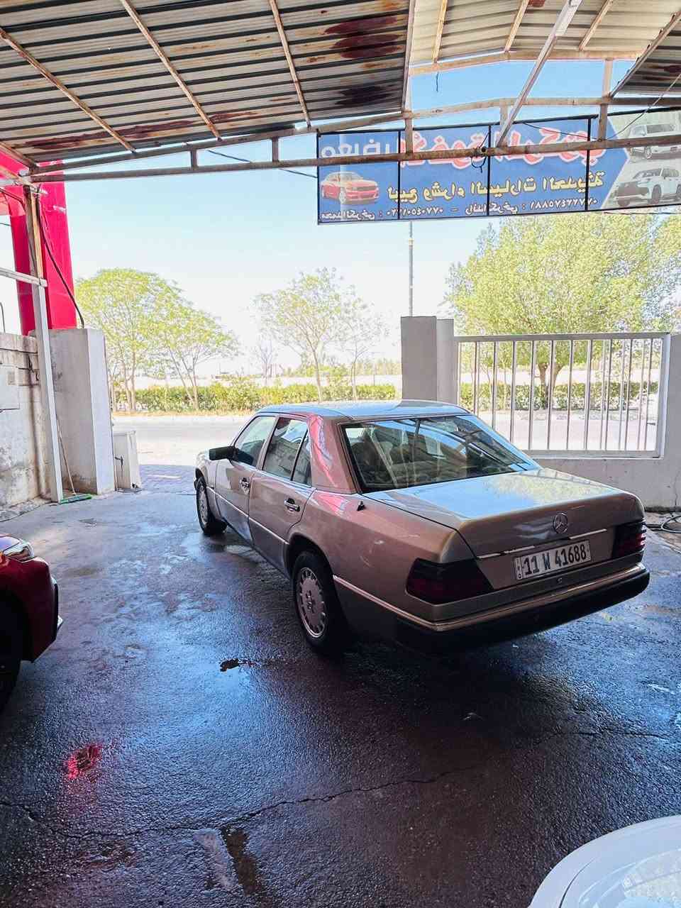 مرسيدس ٩٣ • رقم بغداد • نقص تبريد