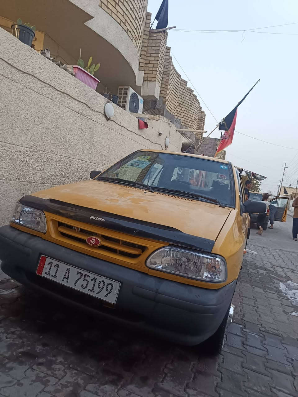 سلام عليكم مره خصت الدمن سايبه البيع 2015سياره جاهزة كبل لشارع بدون ضربه بدون صبغ شواصي جدد بيه جاملغ واحد مصبوغ مكينه وكير خير من الله بيه تايرات بيه تعبانه شويه كهربائية كله شغاله تبريدشغال خير من الله اخوان هاي كل التفاصيل لحد يكلي شبيه تعال افحص بنفسك ولتكسر بحلال العالم السعر 29وبيه مجال مكاني بغداد الشعب حي اور الغرير رقمي ***********مصفره هيئه وغرامه رقم انكليزي
