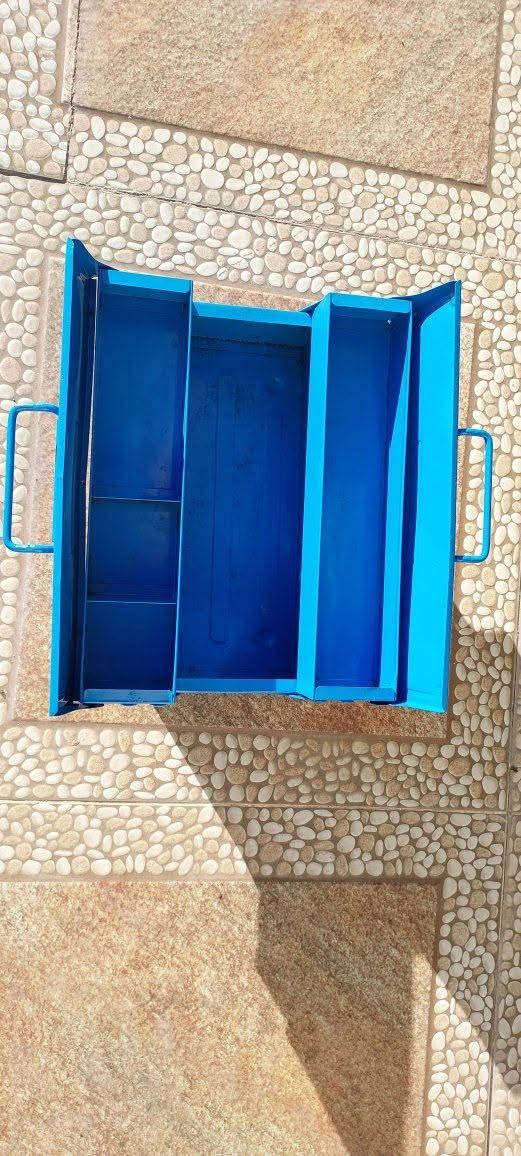 السلام عليكم عدد اصلي للبيع الأسعار والحجز على الواتساب او الخاص ويتوفر توصيل ***********

