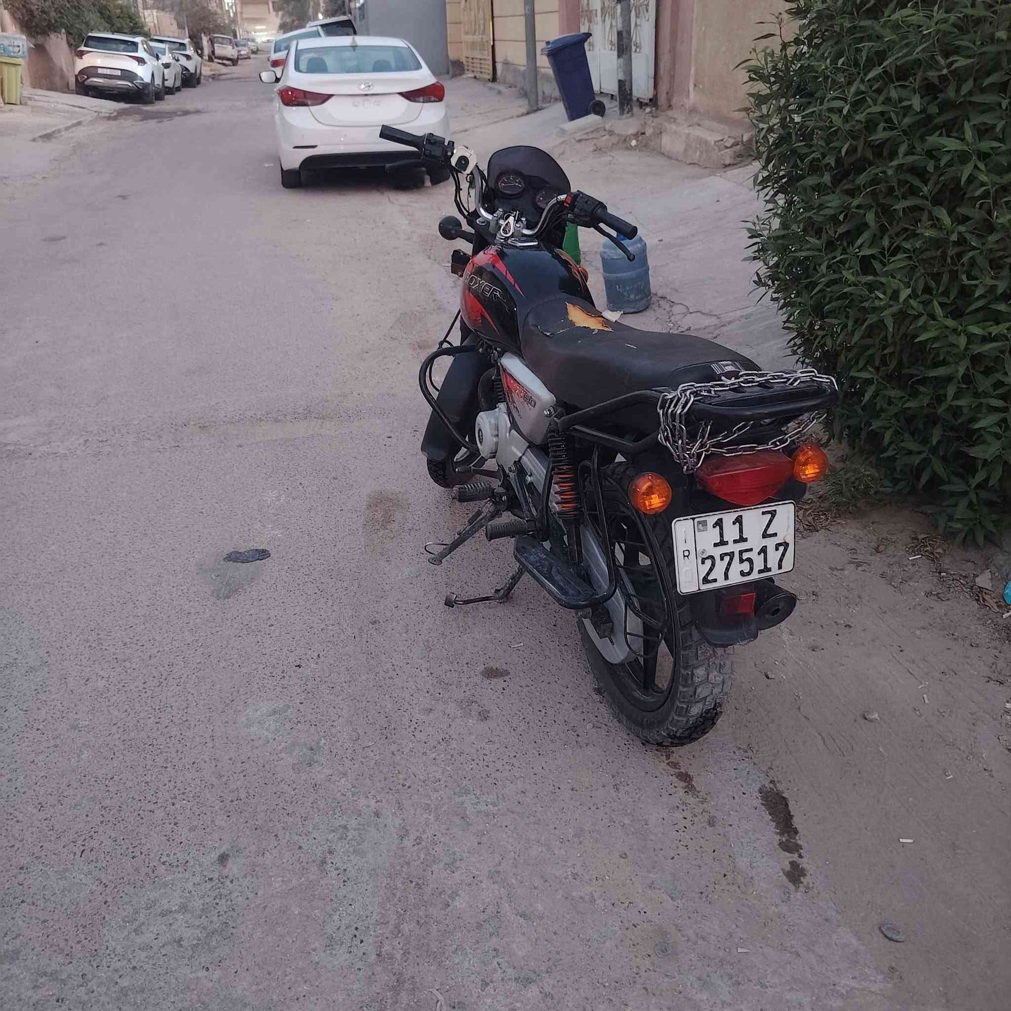 دراجه بوكسر 2023 نازله 2024 مرقم  بغداد لوحه انكليزي سنويه بسمي تحول ثاني يوم دراجه بلاديه من كلشي كير مكينه كهربائيات كلها شغاله ماشيه 30 الف دراجه استخدام شخصي اروح واجي بيها دوامي بالحارثيه دهن امزويل 
للأمانه بيها خيط تبخير وما تنقص كللش خفيف  وعارضها قفللل مال بيع 2000 مليونين ومو سعرها والله بالعافيه عله الياخذها مكاني بغداد السيديه *********** تحياتي 🌹
