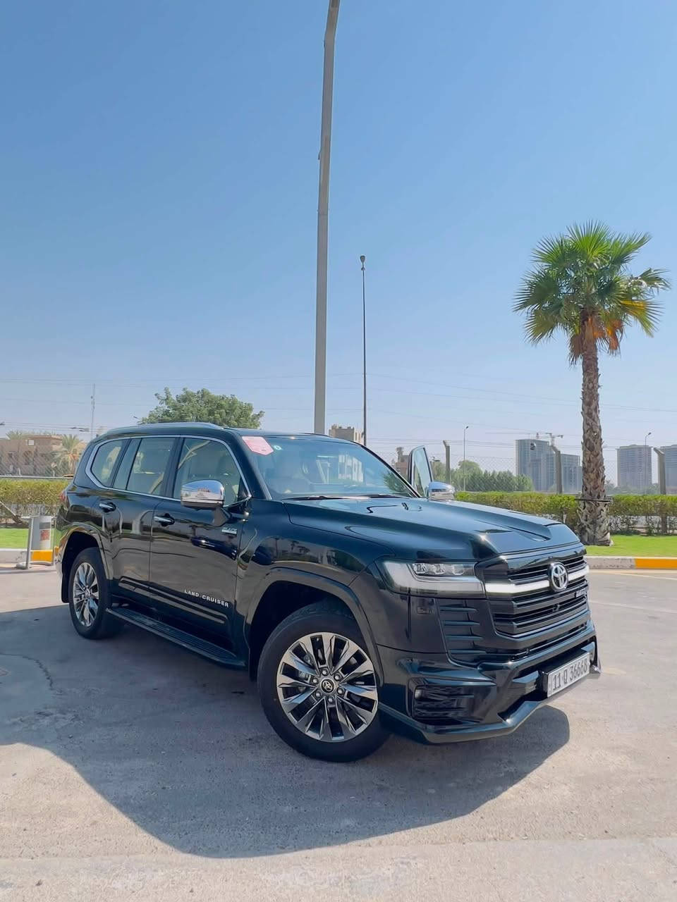 لاندكروز 2024
VX  / ليميتداصل / ساز / بلاك اديشن

عداد المشي 65 الف 

مواصفات خاصة

كشنات امامي خلفي تبريد مقاعد 

سماعات 🔊 مضاعفة 

السيارة جيدة كلش 

سعر السيارة 740 بيها مجال بسيط 

مكان السيارة بغداد الغزالية 

للاستفسار / ‭***********‬
