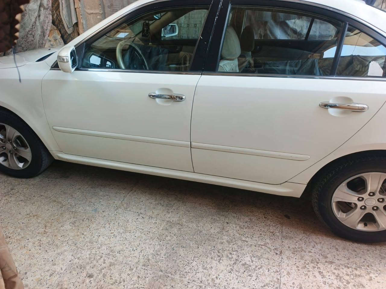 السلام عليكم اوبتما 2010 للبيع فول مواصفات عدى البصمه قطعتين صبغ محرك 2400 محرك كير مكفولات رقم بابل مميز بسمي مشروع وطني سنويه 31 حساسات خلفيه اشاير بلمري مري شفط السعر 110 وبيها مجال قليل *********** /***********/*********** المكان بغداد الغزاليه
