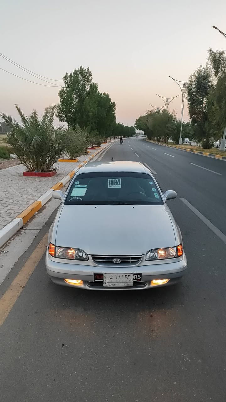 السلام عليكم
اليريد جديد هاذا الجديد

سياره جديدة جديدة
بيهة كشر و دواخل.شرط جديد سيارة مال بيت

سوناتا 1994.....
رقم بغداد.….
سنوية بعدهة ما ساقطة....

كهربائيات كلهة شغالة....
سنتر لوك اربع بوب .....
سنتر لوك صندوك.....
اربع جام شغال......

تبريد عوزة راديتر فقط 
تدفئة شغالة.....

محرك ال2000 المفتوح ...
المرغوب
كير اوتماتيك......

صدر امامي خلفي نضيف.....
مشط جديد.....

ما ناقصها لو برغي واحد 1ع1
السيارة نضيفة شكد متتوقع

السعر (((37))))
وبيها مجال للشراي

***********
رجاء الموشراي لا يضل ينطي اسعار بكيفه
السيارة بالحقيقه احله من الصور بأكثر🧿
