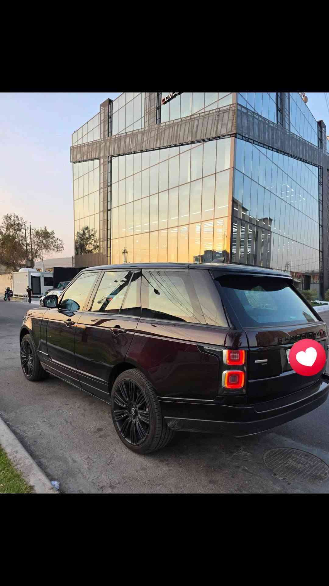 Range Rover
Autobiography VIP
2020
 
V8 Supercharged
 🇬🇧🇬🇧🇬🇧
رانج روفر 
فوك اوتوبايغرافي Vip

الموديل ـ 2020
 رقم بغداد مميز 
عداد المسافة ((  80  )) الف كيلو  فقط

لون كرزي مميز 
بلاك ادشن اصل 
داخل احمر مميز ايضا 

مغلفة طبقة حماية PPF 

وكالة المانيا ضمان دولي  

السيارة كفالة عامة شرط كفاله من
البارد و تكحيل و شرط الدعاميات بدون صبغ 
كير مكينه ميكانيك كفالة ..
 
المواصفات 🇬🇧🇬🇧
♦️ المحرك ـ 8  سلندر سوبر جارج
♦️ قمارة شامواه 
♦️ دوسات كهرباء
♦️ ابواب شفط 
♦️ كامرات ٣٦٠ درجة 
♦️ رادار 
♦️ مساج 
♦️ فول مواصفات 
ميحتاج اكتب اكثر 

تسأل على السعر 

اتصل او راسلنا واتس اب 

مكان السيارة بغداد زيونه
وبأسمي تحويل ثاني يوم ***********
