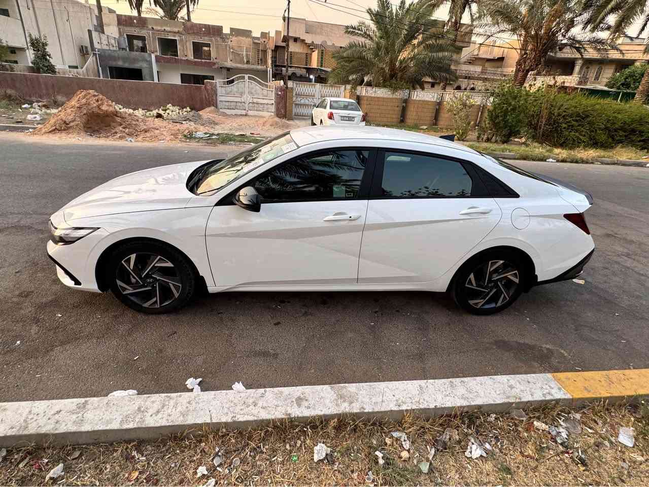السلام عليكم

هونداي النترا 2025 SEL SPORT
بدون رقم  تترقم شمالي فقط 

رقم كاتي يعني بدون رقم 

وارد امريكي حادثه بنيد وشويه من الجاملغ فقط بدون دواخل 

السيارة على وضع الشركة

  

المواصفات:بصمة-بصمة ابواب-تشغيل عن بعد

رادار امامي-رادار جانبي-تحديد مسار-قيادة الية

جنطه ذكية-مود درايف-محرك 2000 دوش

ويل كب بلاك-فول تحكم ستيرن-شاشة كبيرة

كامرة دوارة-اوتو بريك-LED أمامي- لايت عدسات

ماشية 17 الف بلوتوث-ABS-USB

المكان بغداد السيديه 

للتواصل والاستفسار :*********** 
واتساب فقط *********** بغداد, العراق
