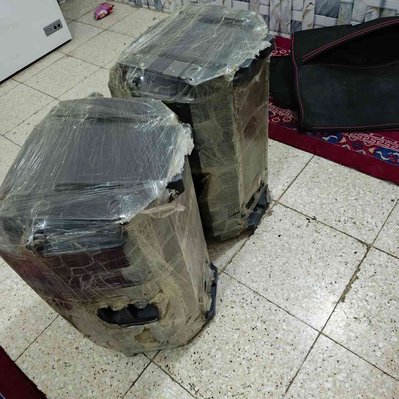 سماعات W17 • مونيتـر كهربائي • بابل