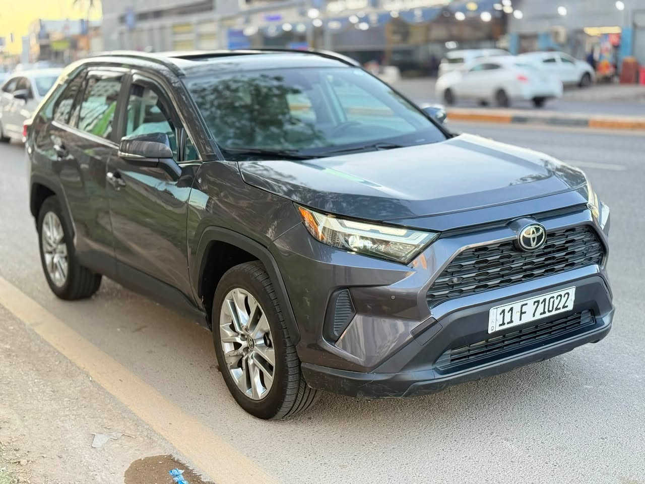 2024 TOYOTA RAV4, XLE PREMIUM راف فور فول موصفات برايمر واحد علي واحد رقم بغداد معوقين بعدهلها تلث سنين تصير حره لمعوق بعده صغير بيها قطعتين تبديل فقط صور لحادث بل منشور سياره معمره تعيمر درجه اولي وين ميعجبك تطلع بيها ماشيه 42 كيلو 
بصمه
رادارات امامي خلفي جانبي
سلايت روف
كشنات جلد تبريد تدفئه
تبريد قطعتين
شاشه دجتال
بعد بيها هواي موصفات معروفه موصفات البرايمر
مكان السياره بغداد اليرموك الاربع شوارع
السعرررر177$بيها مجال
للاتصال ***********
***********

