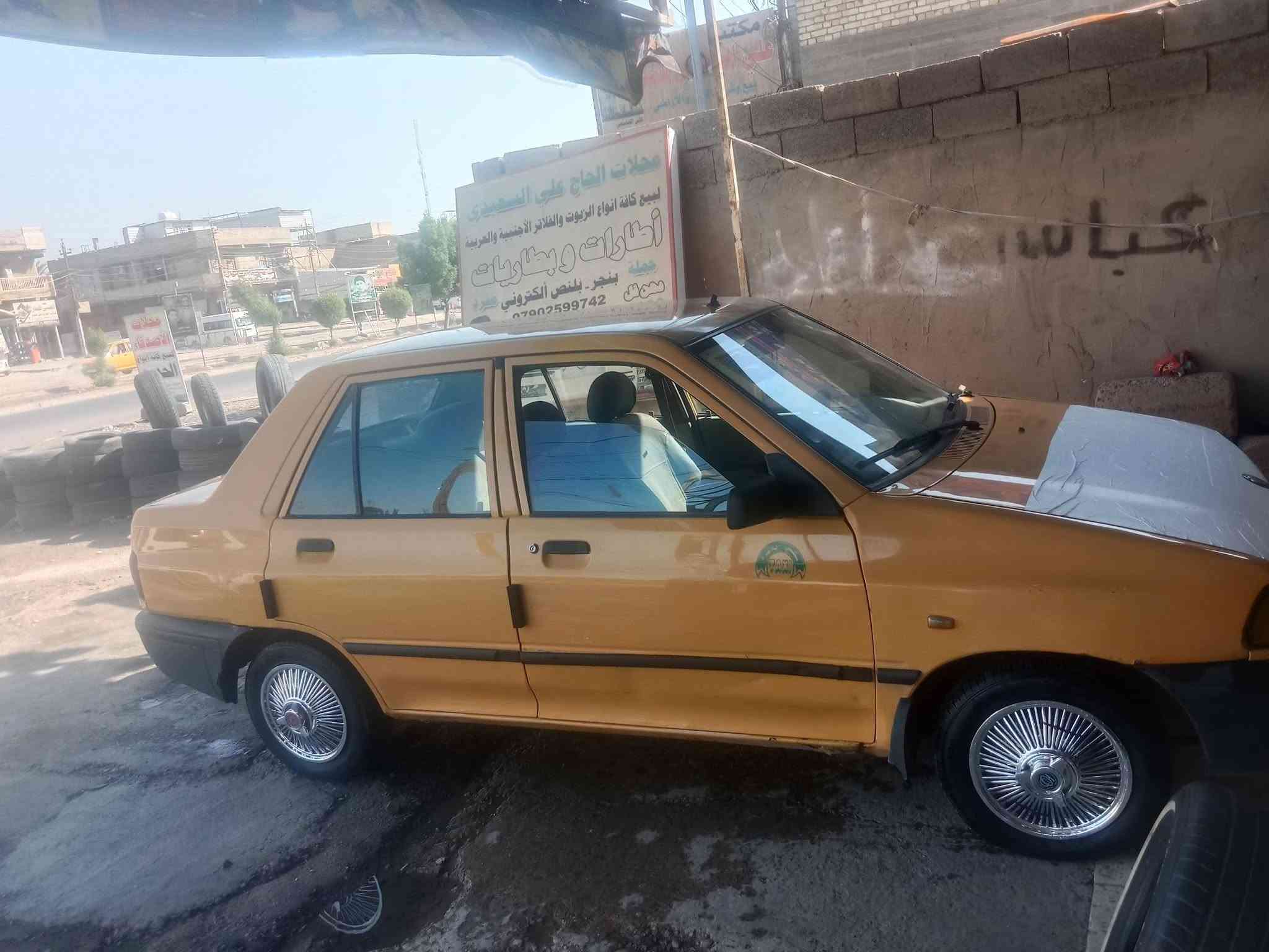يالله سلام عليكم سايبه ١٥ كير ومحرك جدد كشر حلو بدون ضربه تخم تاير جديد رقم بغداد مشروع وطني سياره بلادي شواصي ابلاديات لافطر ولا لحيم سيارة جاهزه كبل للشغل كهربايات كله بياع تقاطع درويش ب 25.    ***********
