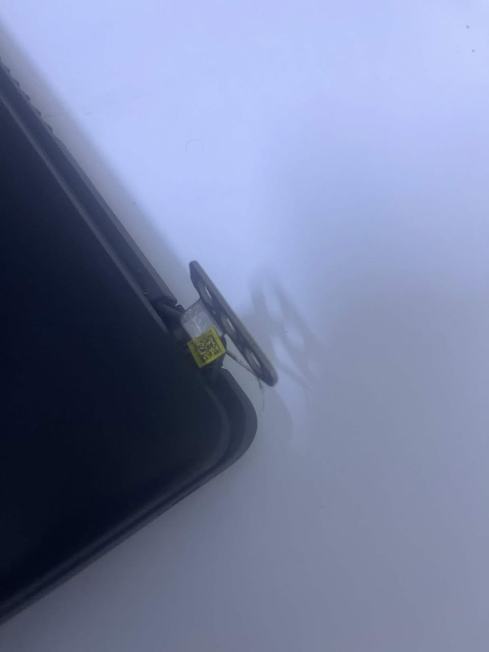 السلام عليكم لابتوب للبيع مواصفات  كالاتي:

cpu: i3 1005g1 جيل عاشر

ram: 12gb ddr4 2667 samsung

gpu: Integrated Intel UHD Graphics

storage: ssd 128 gb 

windows 10 pro 22h2

ضربه خفيفه بالطرف جوه شاشه ما تاثر كلش 

 بغداد الاعظميه متوفر التوصيل 

السعر 350 الف

***********
