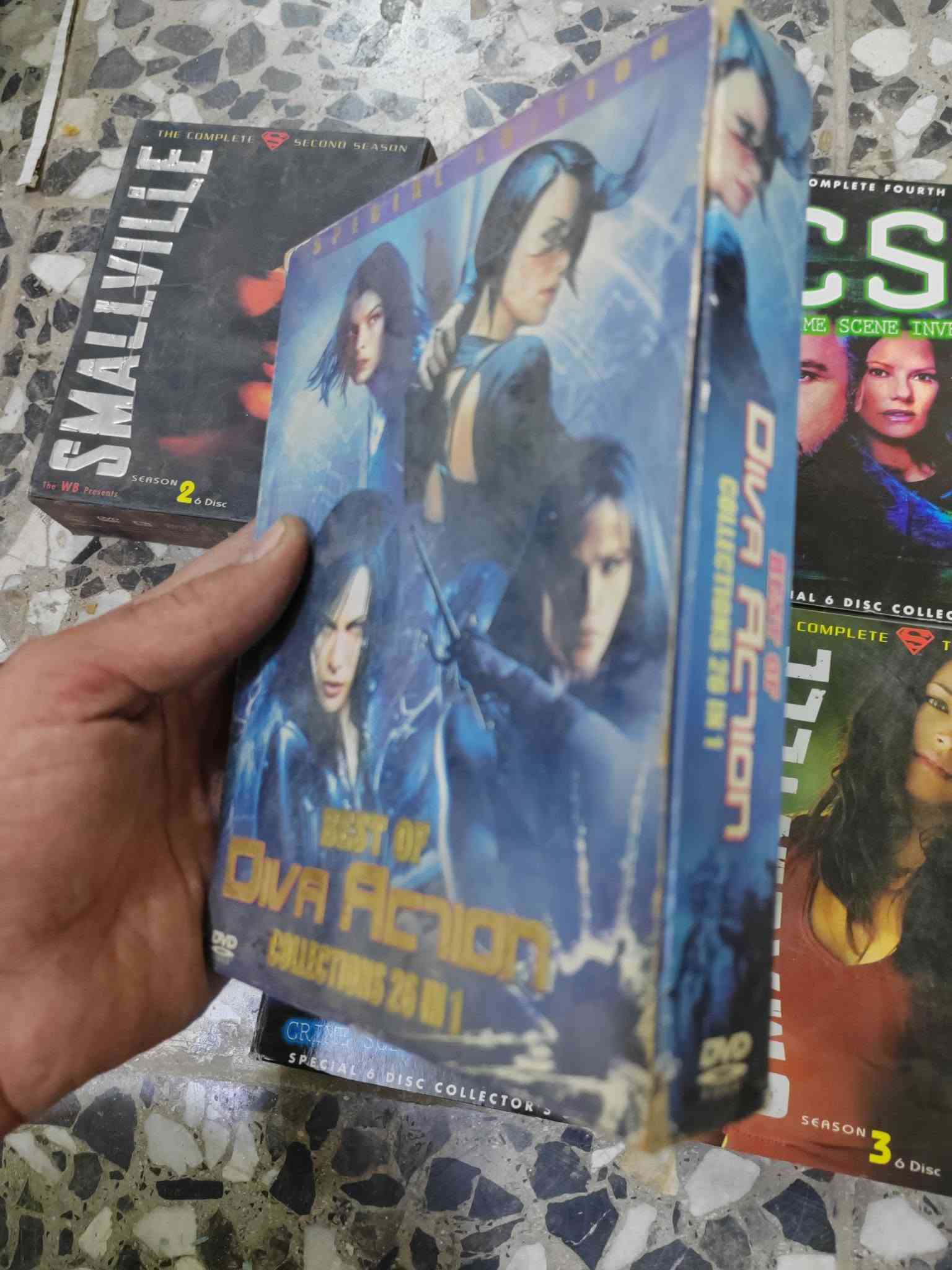 8 مسلسلات اجنبية  DVD
سعر الكل  40 الف  مع التوصيل
