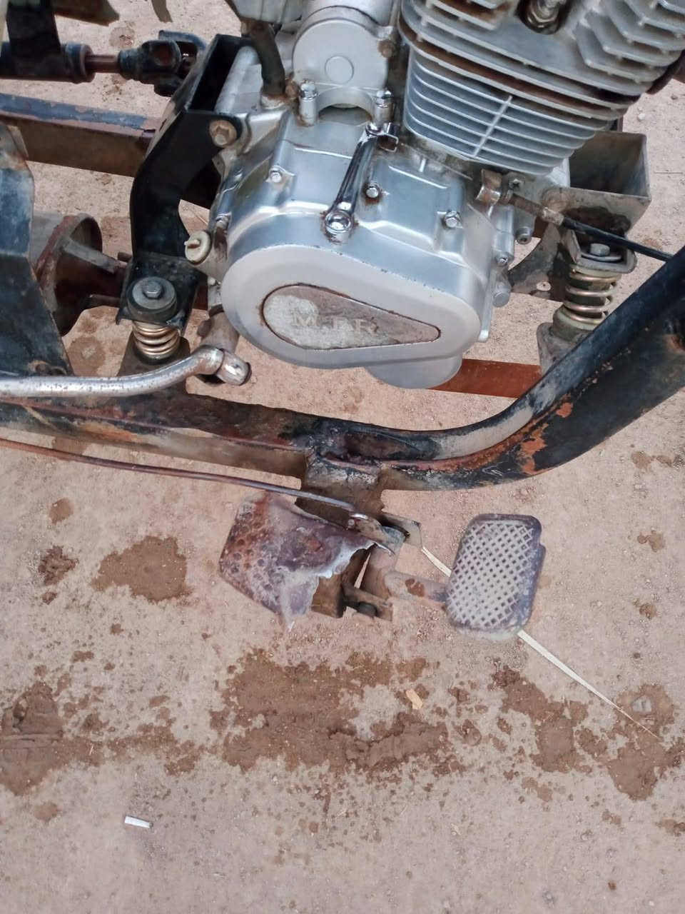 ستوته للبيع مكينه ناعمه مال 20 بدي نضيف افلنجات شفتات كله جدد سلف نكره موديل 17 سعر 700 بيه مجال 
*********** مكان القراف مكلف بنشر توايد جدد الفرشه نضيف

