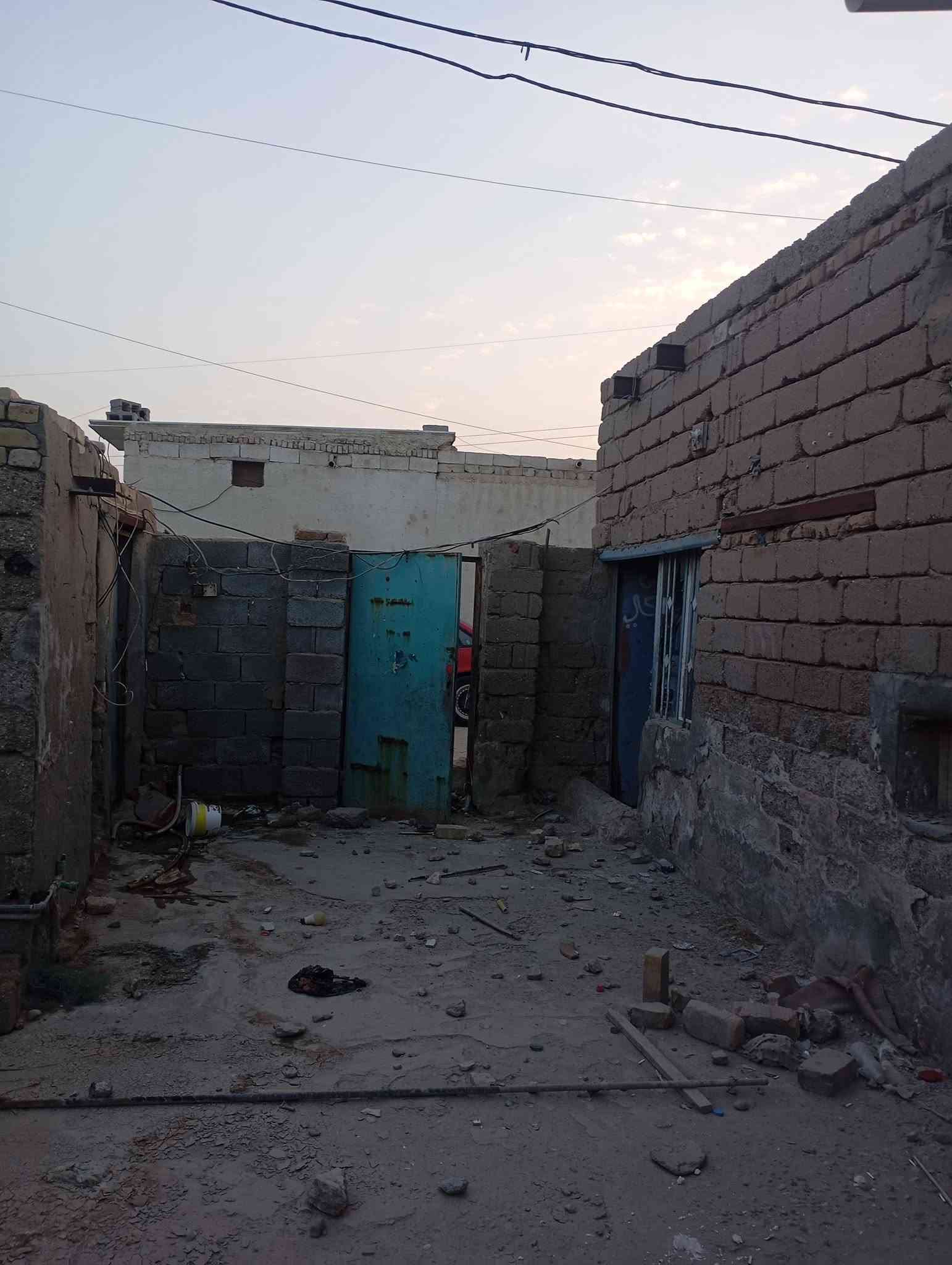 بيت زراعي للبيع المساحه 120 م في حي الزهراء شارع سيد جبار السعر 12 مليون وبي مجال رقم 
جوال ***********0  
***********
