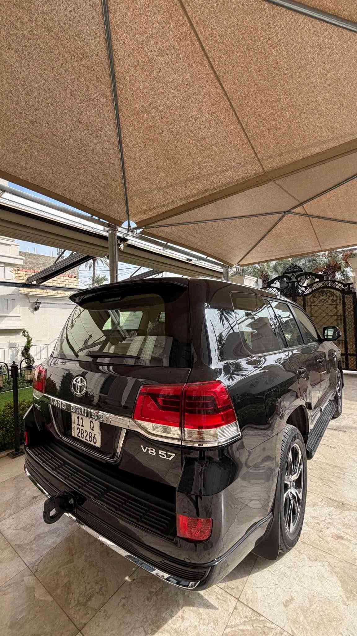 لاندكروز VXR • ٢٠٢١ • ممشى ٥٧٠٠٠