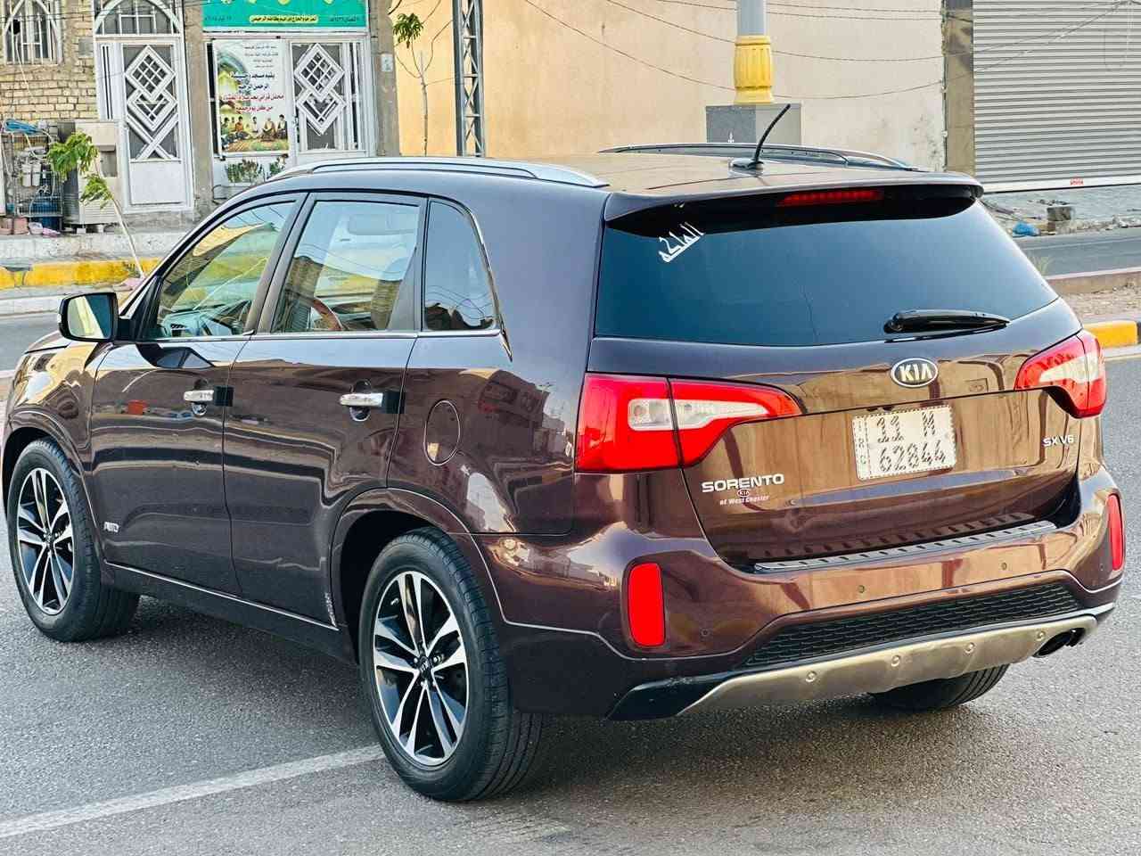كيا سورنتو 2015 فول مواصفات SX السعر 138 وبيها مجال رقم بغداد الدولي تحويل مباشر مواصفات اعله فئه بانوراما محرك V6 سلندر كشنات جلد 7 راكب 3 قطع تبريد بصمه تشغيل بصمه ابواب جنطه كهربائيه شاشه تحكم ستيرن كامره خلفيه بردات ابواب اشاره ترحيب مري شفط وباقي المواصفات المعروفه ماشيه 90 الف حقيقي محرك وكير مكفولات تبريد ثلج تخم تاير حداديه جديده السياره وارد امريكي حادثها شخط بابين فقط والباقي كفاله عامه ضربه وصبغ وتبديل مكاني كربلاء (( بيع نقد فقط )) لاستفسار ***********
