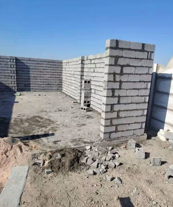 سلام عليكم خلفه بناء بلوك قطعي يومي متفرق حالين وبسعر مناسب جدا اتصل وتدلل جميع مناطق بغداد ***********/////***********    واتساب
