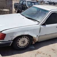 مرسيدس 300 دب • ١٩٨٨ • العمارة