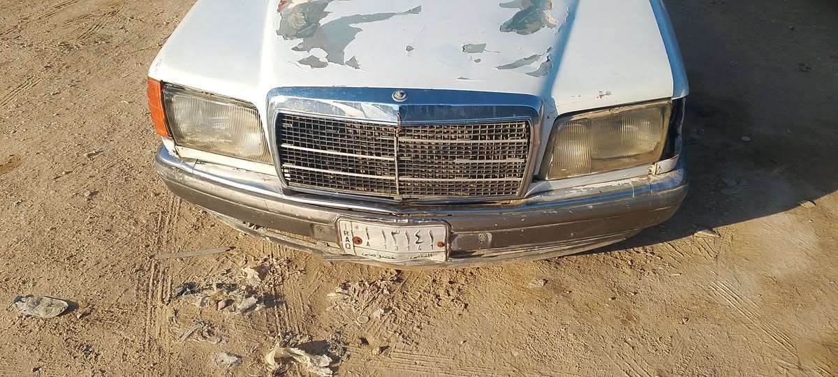 سلام عليكم من رخصه الادمن المحترم 
مرسيدس 300
محرك وكير بطه 
رقم مثنى الماني صاحبها الشرعي بالناصريه بالرفاعي ماواصله أتعهد سرقه وطلب عشائري 
مكان السياره كربلاء 
السعر 20 وبيها مجال 
***********
