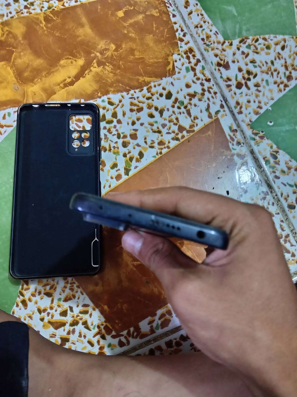 سلام عليكم ريدمي نوت 11 برو 5g
ذاكرة 128 + عشوائية 8+8
معدل تحديث الشاشة 120 هيرتز
معالج سناب دراكون 695 ببجي 60 فريم ثابت
لون رمادي
بطارية 5000 شحن 67 واط
جهاز يخبل بالكارتون شرط زلخ مابي ماداخل تصليح تفحص وين مايعجبك مابي اي مشكلة 
(مراوس فقط)
مكان ديوانية مركز
رقم ***********
